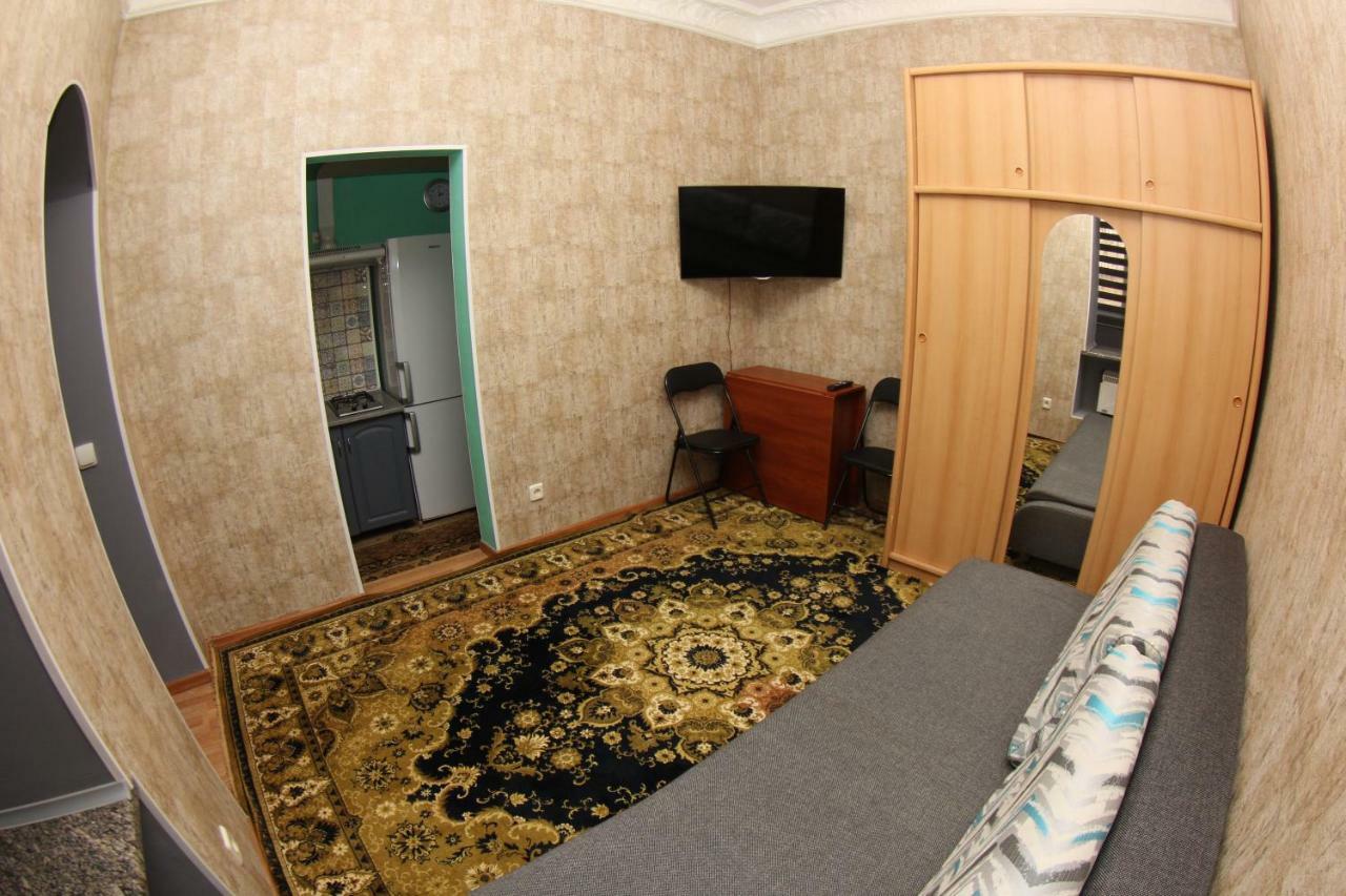 Apartment On Gimnazycheskaya 敖德萨 外观 照片