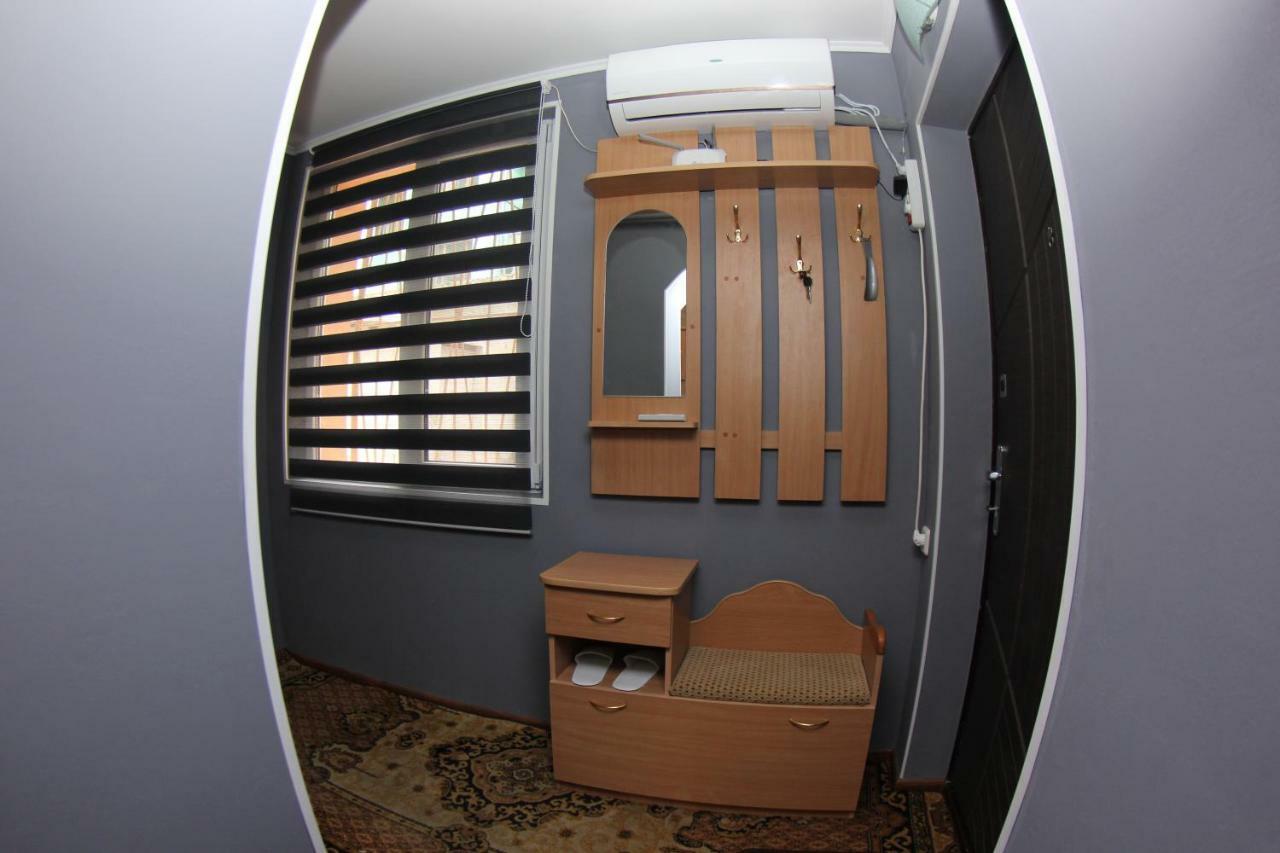 Apartment On Gimnazycheskaya 敖德萨 外观 照片